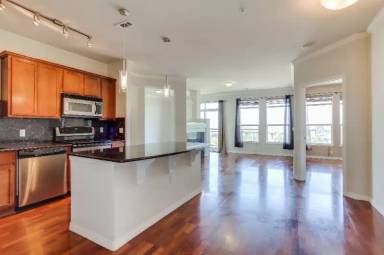 Main picture of 10176 Park Meadows Dr