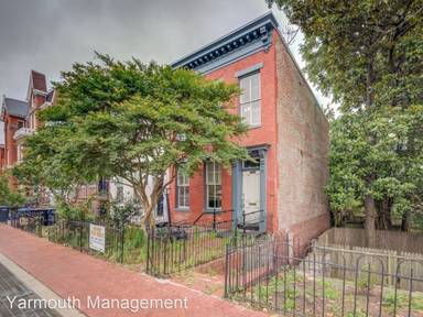 Main picture of 41 D St SE