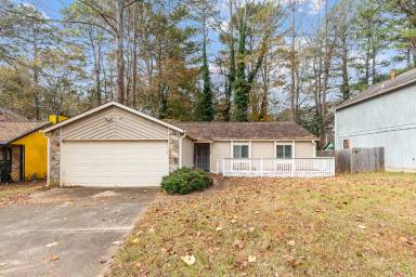 Main picture of 1042 Mainstreet Lake Dr