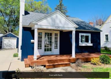 Main picture of 1025 4th Ave SE