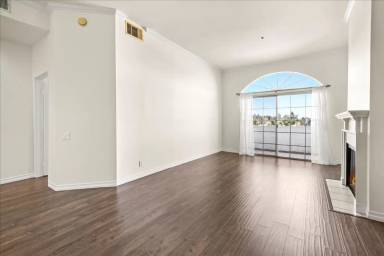 Main picture of 4401 Sepulveda Blvd