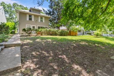 Main picture of 5937 Holmes St