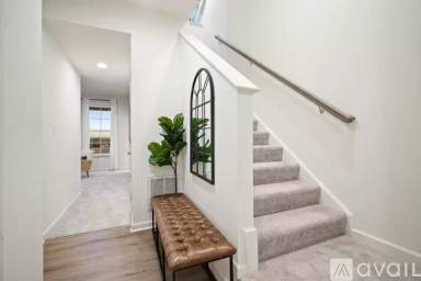 Main picture of 216 Charterhouse St