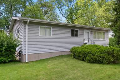 Main picture of 307 Meadowcrest Dr