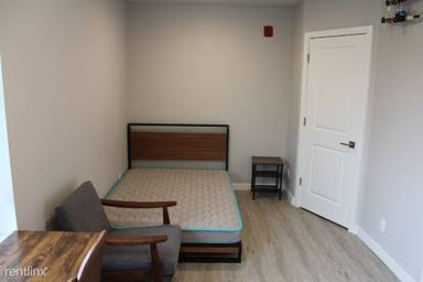Main picture of 5022 20th Ave NE