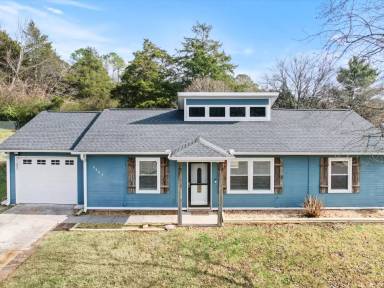 Main picture of 2903 Deerfield Rd NW