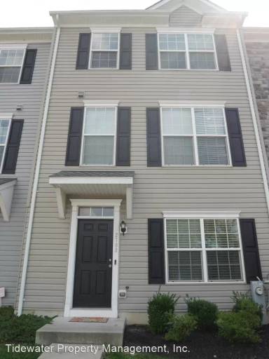 Main picture of 2709 Theresa Ln