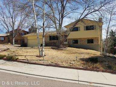 Main picture of 3350 Mira Loma Ct