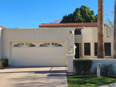 Main picture of 7807 S Kachina Dr