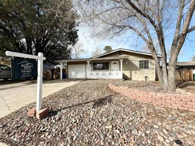 Main picture of 1968 Sycamore Dr
