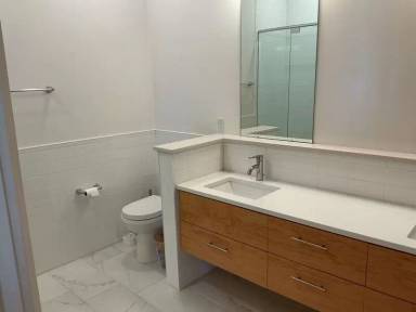 Main picture of 26 W 15th St