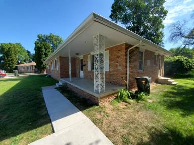 Main picture of 2110 Melrose Ct