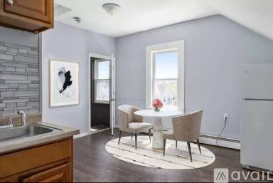 Main picture of 34 Berkley St