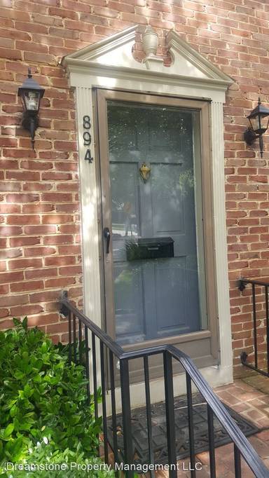 Main picture of 894 E Ponce de Leon Ave
