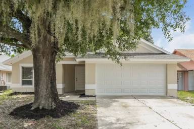 Main picture of 3051 Bloomsbury Dr