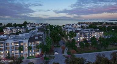 Main picture of 19369 US Highway 19 N