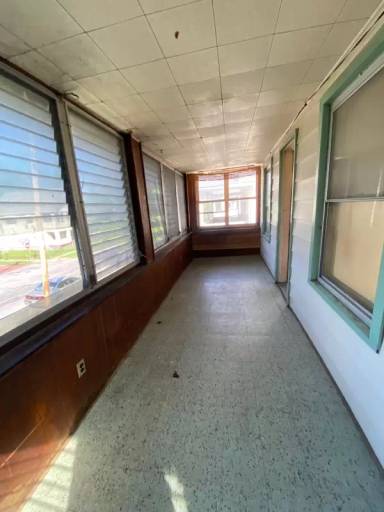 Main picture of 810 Wayside Rd