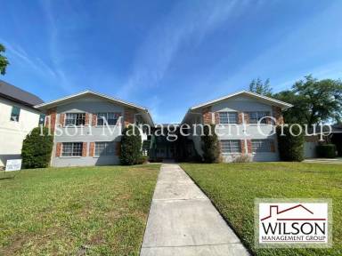 Main picture of 805 Vassar St