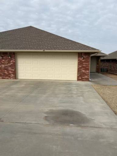 Main picture of 1617 E Lawter Rd