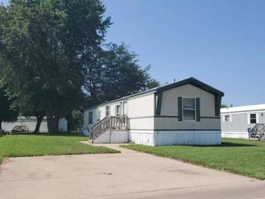 Main picture of Navajo Lake Estates Manufactured Home Community