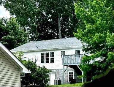 Main picture of 124 Kent St