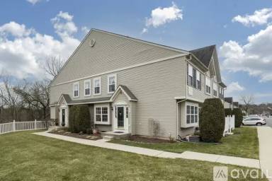 Main picture of 101 Black Walnut Dr
