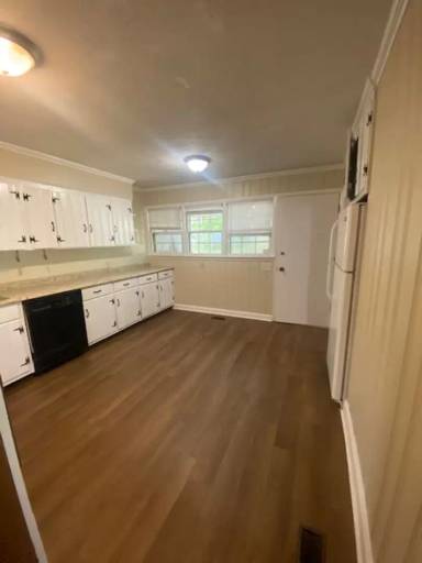 Main picture of 3227 Cliffdale Rd