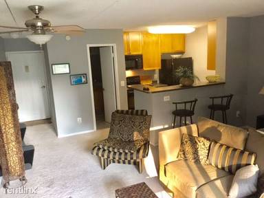 Main picture of West End Condominiums