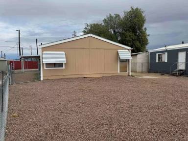 Main picture of 615 Mead Ln