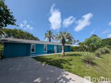 Main picture of 4418 Parrot Ave