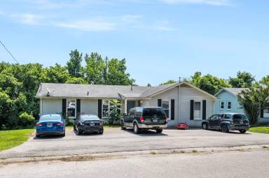 Main picture of 4754 Trenton Dr