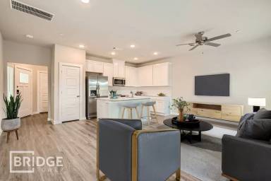 Main picture of 377 N Centro Cir