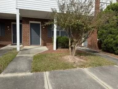 Main picture of 1221 E Fire Tower Rd