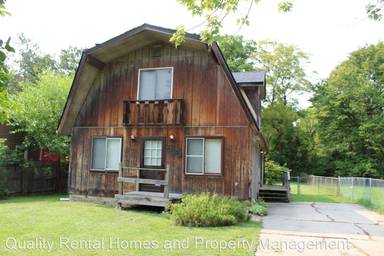 Main picture of 2124 Morrish St