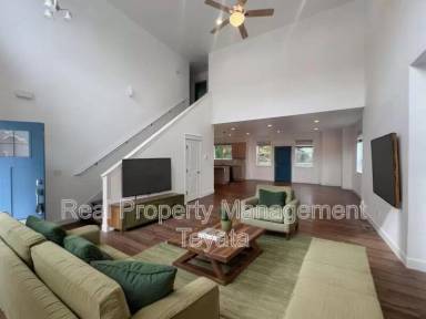 Main picture of 931 Nevada St