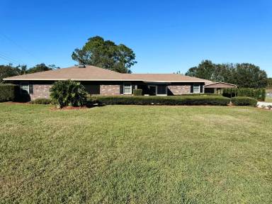 Main picture of 1904 Oakway Cir