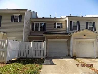 Main picture of 741 Plaza Walk Dr