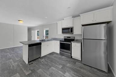 Main picture of 154 W Royal Palm Ave