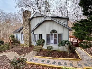 Main picture of 1420 Bascomb Dr