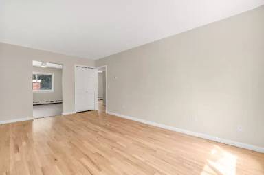 Main picture of 18 Prospect Ave