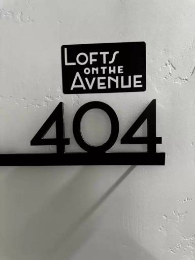 Main picture of 5072 North University Avenue - 101