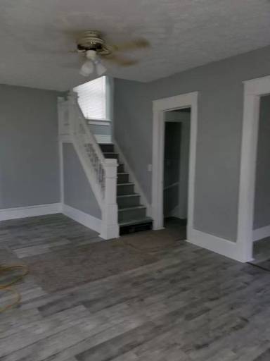 Main picture of 1615 Rowland Ave NE