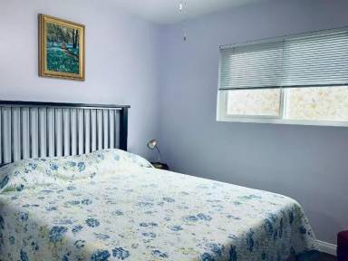 Main picture of 9859 Gandy Ave