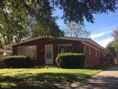 Main picture of 18603 Flamingo Blvd