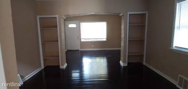 Main picture of 3433 N Palmer St