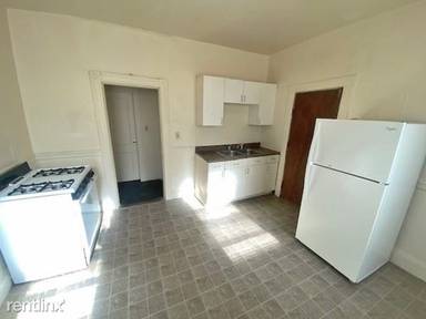 Main picture of 32 Irma St