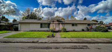 Main picture of 3804 Glenwood Loop SE