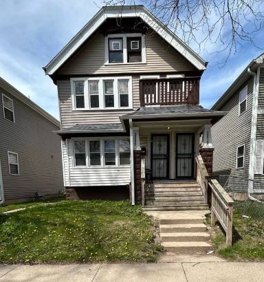 Main picture of 3279 N Buffum St