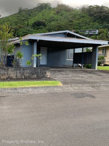 Main picture of 3425 Pawaina St