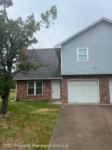Main picture of Pear Tree Village